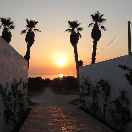 Hotel Masseria Fortificata Donnaloia Monopoli Zewnętrze zdjęcie