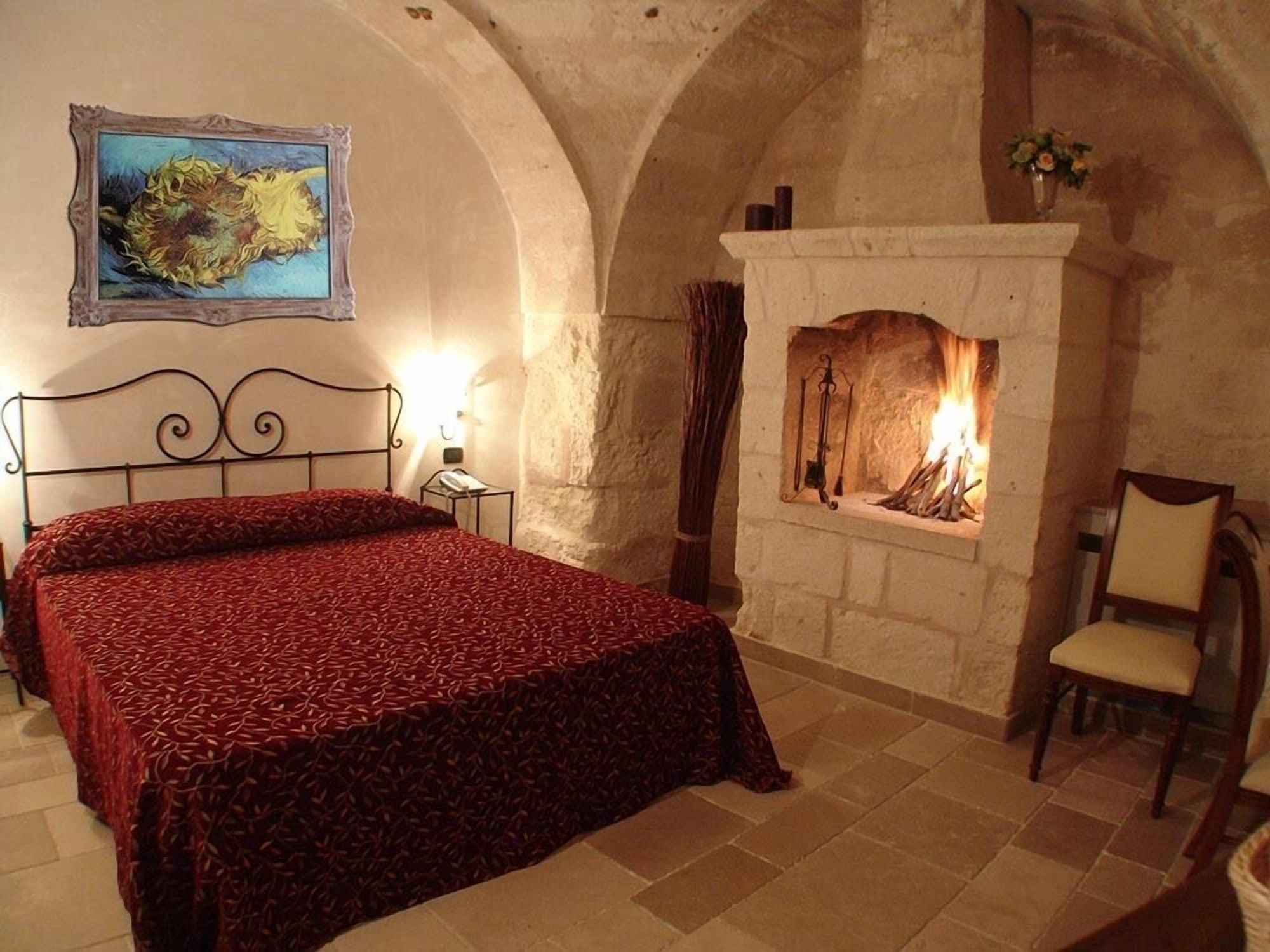 Hotel Masseria Fortificata Donnaloia Monopoli Zewnętrze zdjęcie