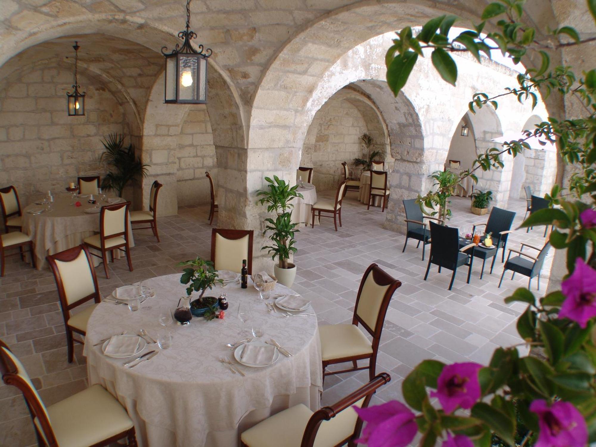 Hotel Masseria Fortificata Donnaloia Monopoli Zewnętrze zdjęcie