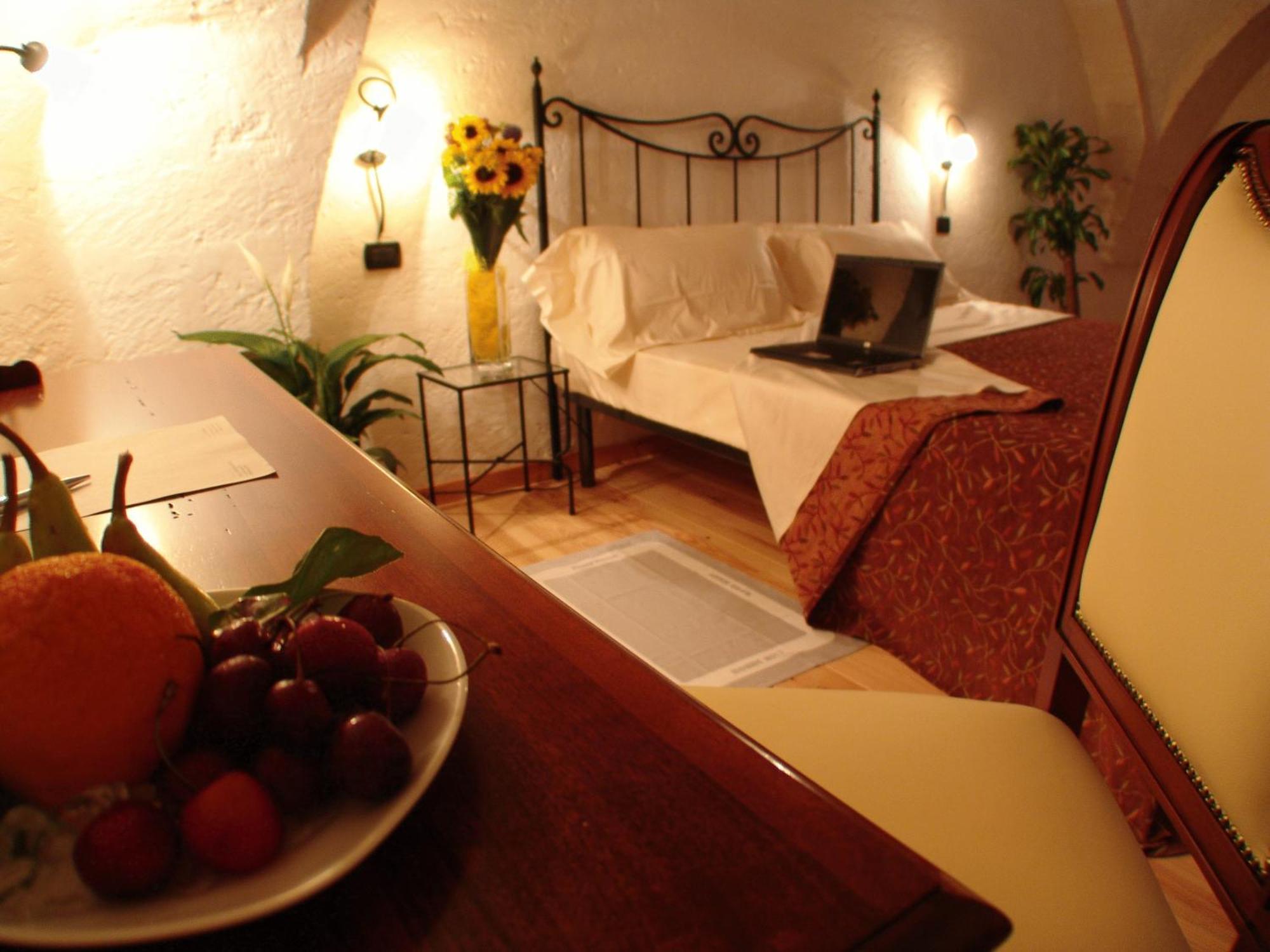 Hotel Masseria Fortificata Donnaloia Monopoli Zewnętrze zdjęcie