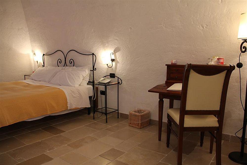 Hotel Masseria Fortificata Donnaloia Monopoli Zewnętrze zdjęcie